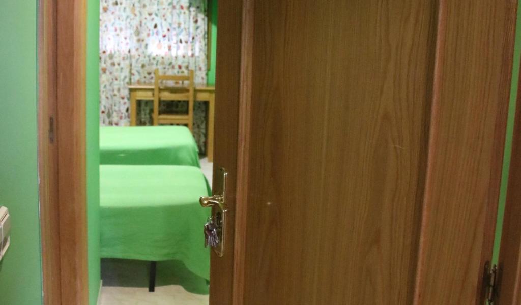 Hostal Burgales Milagro Zewnętrze zdjęcie